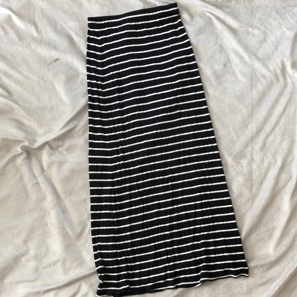 Long lined skirt GARAGE - Picture 2 of 2